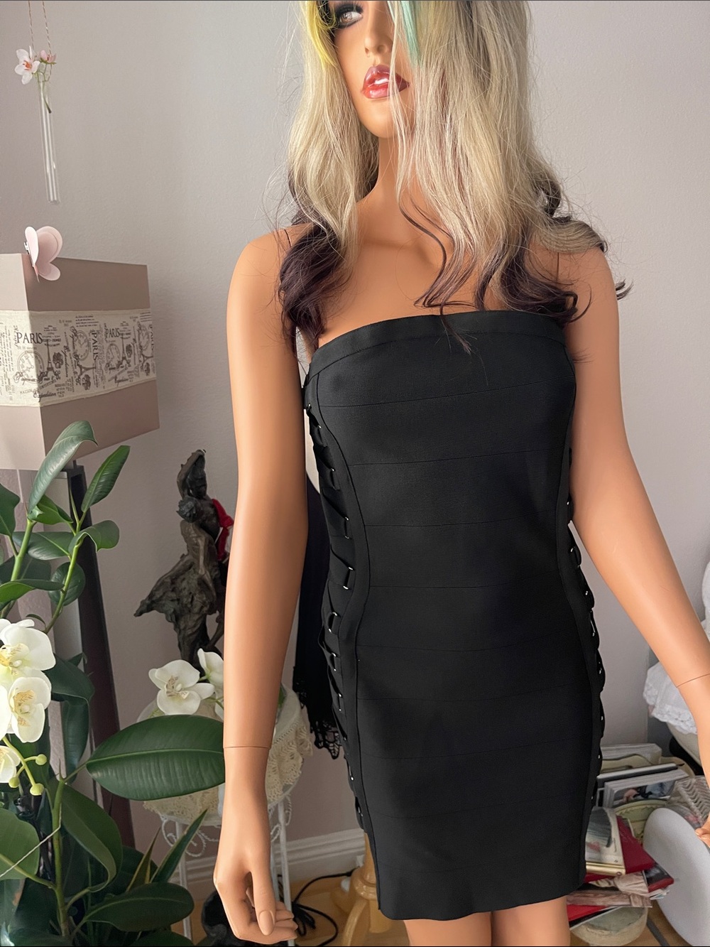 Black Strapless Lace-Up Bodycon Dress